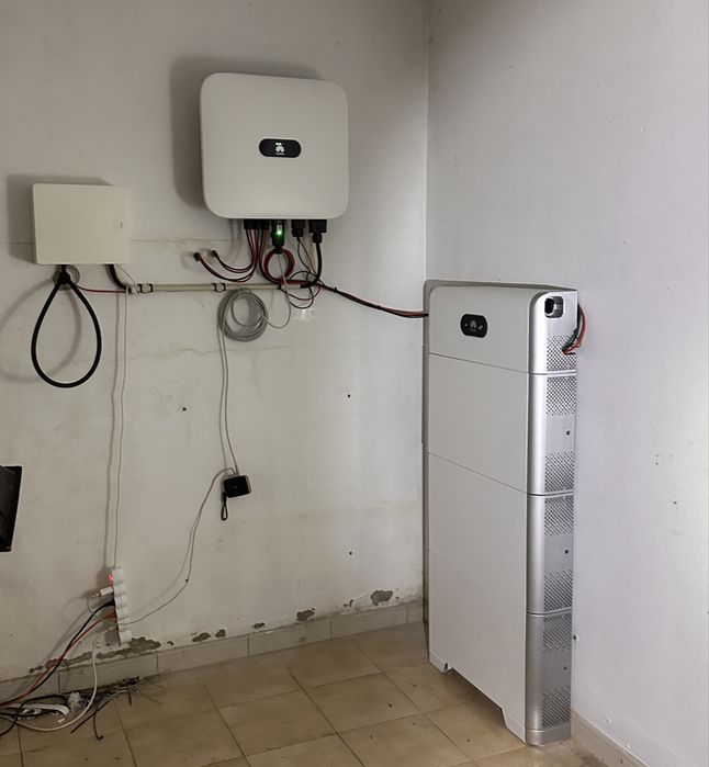 Usado - sistema Bateria + inversor + meter 15kwh