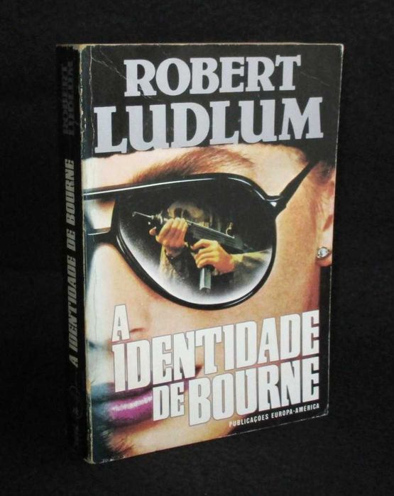 Livro A Identidade de Bourne Robert Ludlum