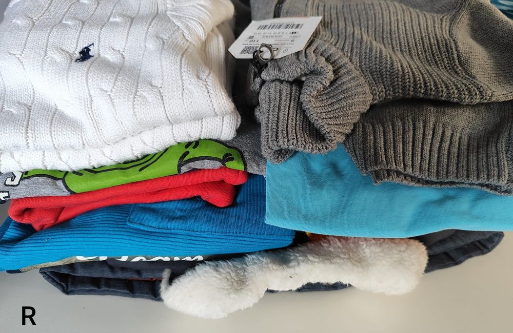 Lote roupa de rapaz 5 anos