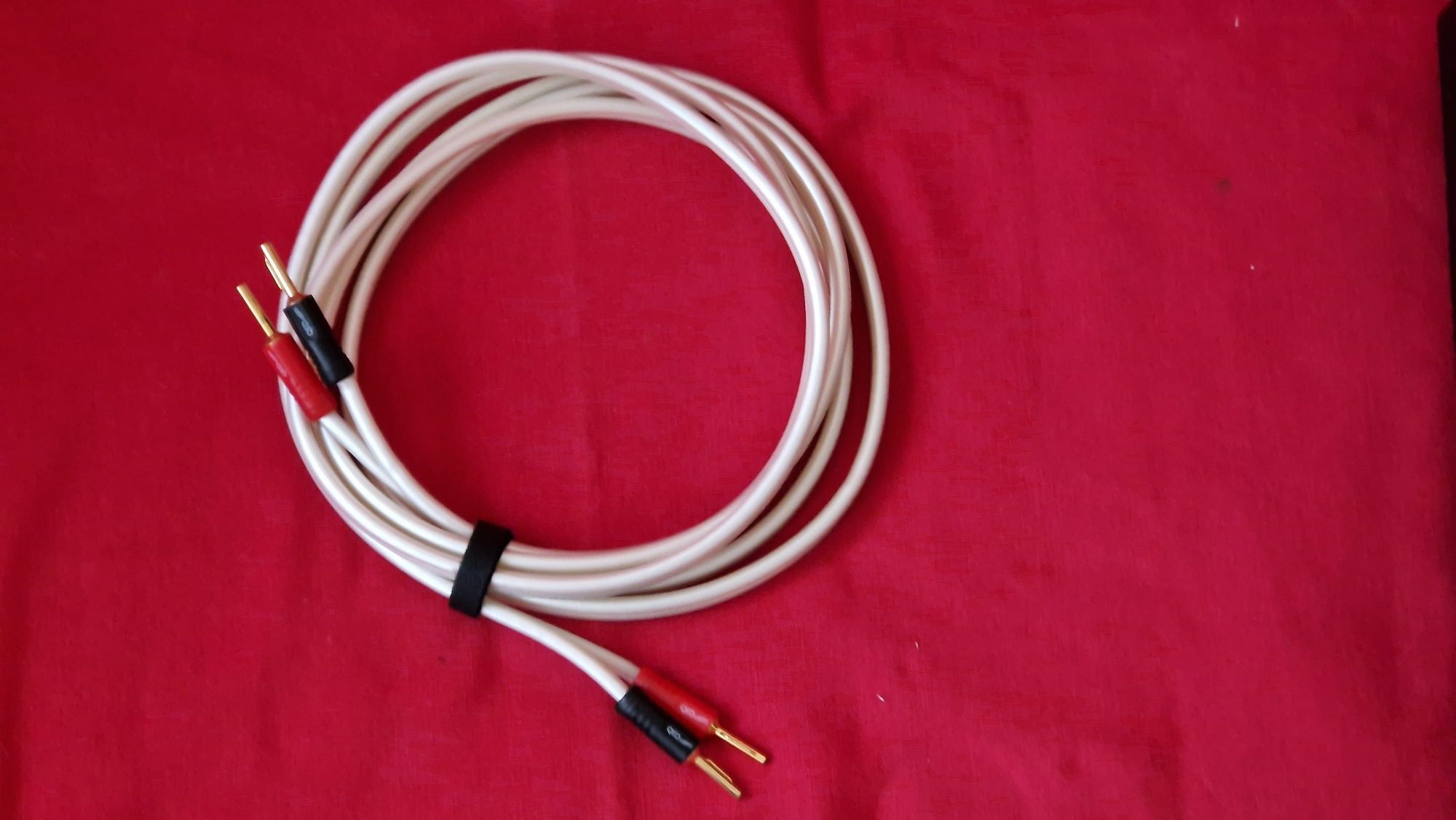 Qed XT 400 2x4mm kabel głośnikowy 3 m Chord Nordost