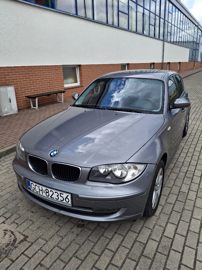 BMW 1 - 2008rok.Po wymianie filtrów,oleju,świec.Stan bardzo dobry.