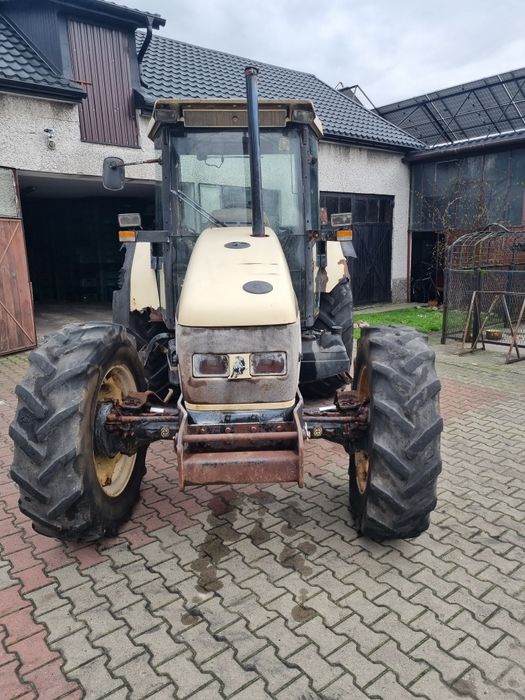 Lamborghini Premium 1060 ciagnik 106KM