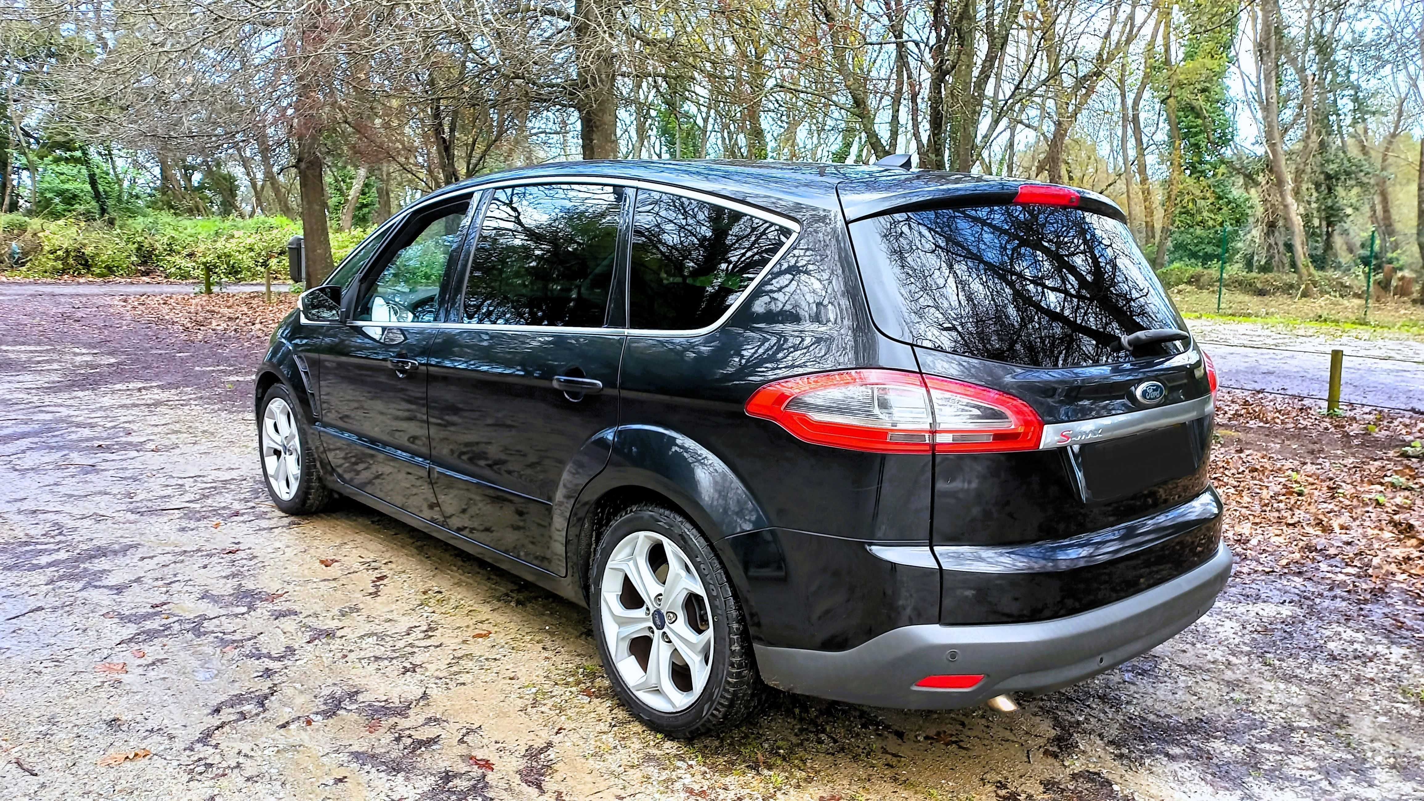 Ford S-Max Titanium