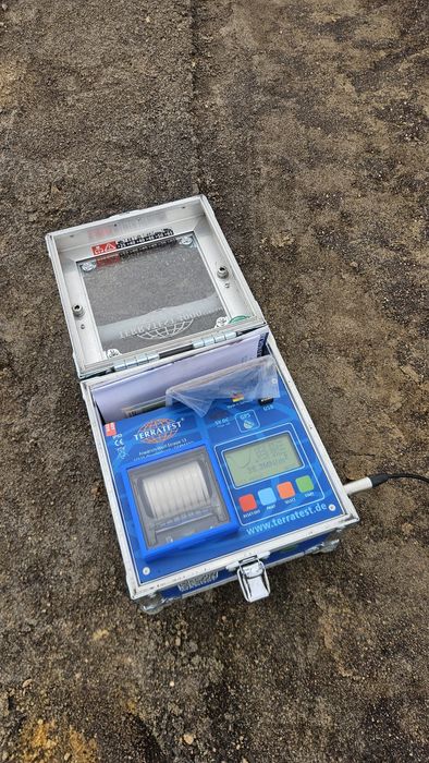 Badanie stopnia zagęszczenia gruntu, lekka płyta dynamiczna