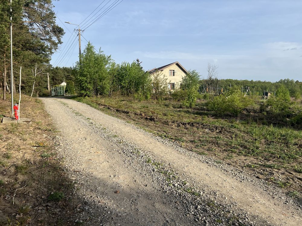 Działka pod lasem w Kącku