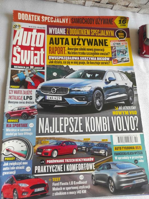 Czasopismo Auto Świat WYSZUKAJ POJAZD 22/2018 5 Touring 2008 AMG-GT S