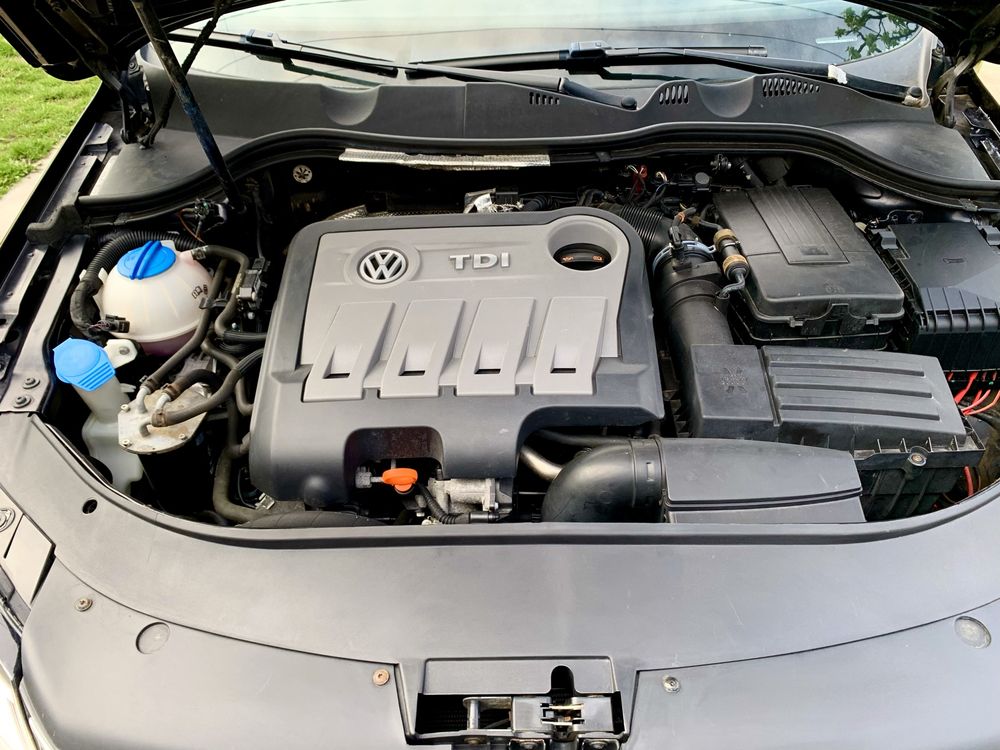 VW Passat B7 2.0 TDI 2012 рік