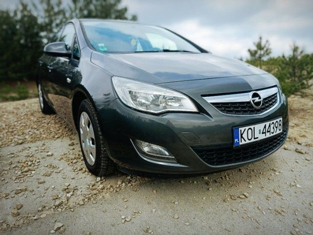 Opel Astra 1.4 100KM *super StAn* z NiEmiEc*