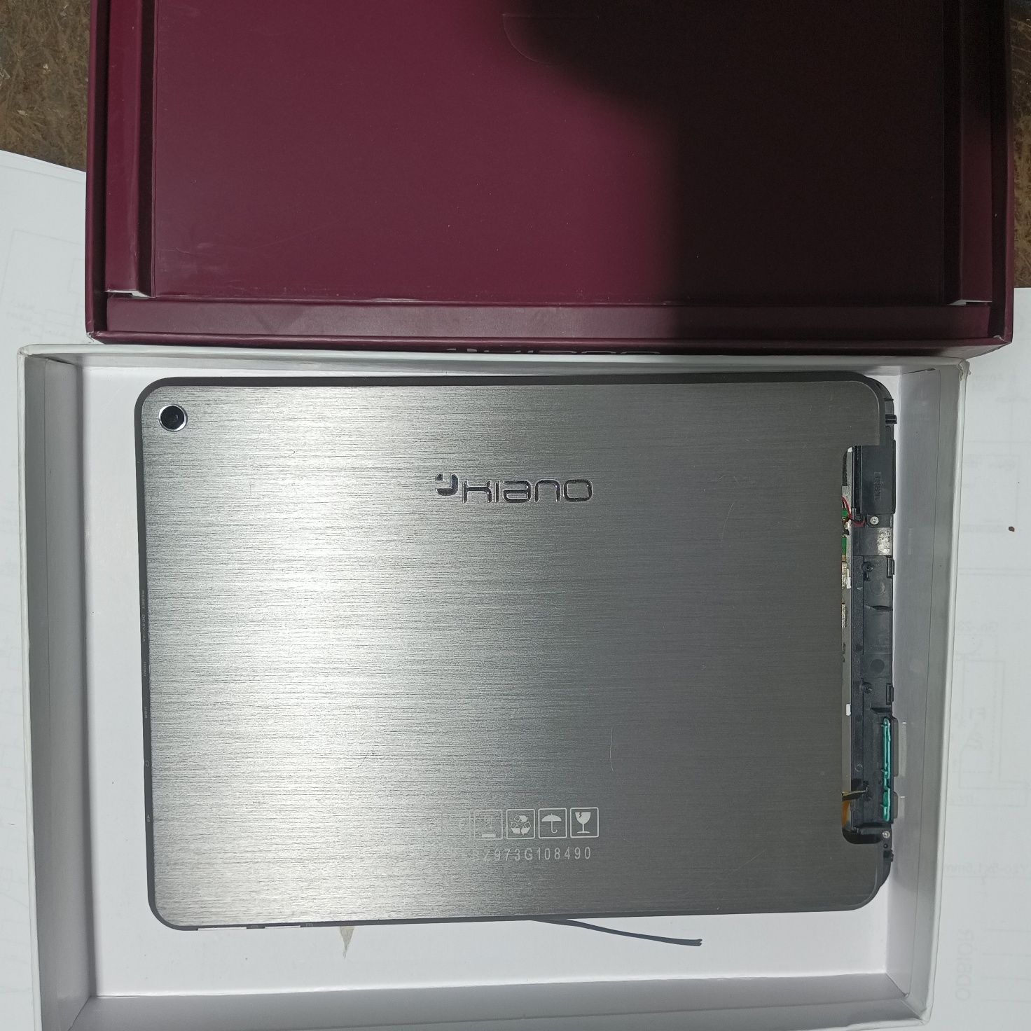 Tablet Kiano uszkodzony