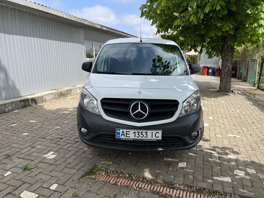 Mercedes-Benz Citan 2012 год