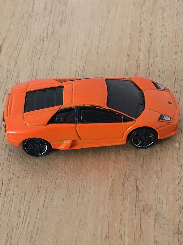 Hot wheels lamborghini murcielago 2002