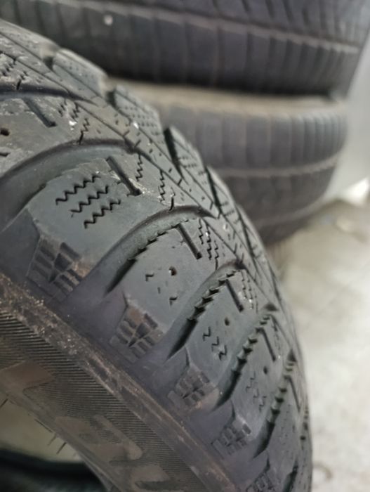 Шини на славуту , таврію 155/70/13 зимова гума Laufenn