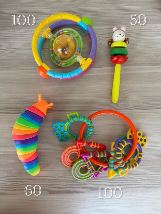 Іграшки дитячі брязкальця