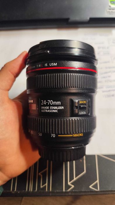 Canon EF 24-70mm 1:4L IS USM Ler descrição