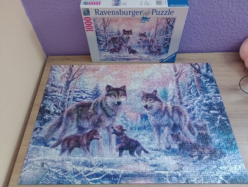 Ravensburger puzzle 1000 Arctic Wolves