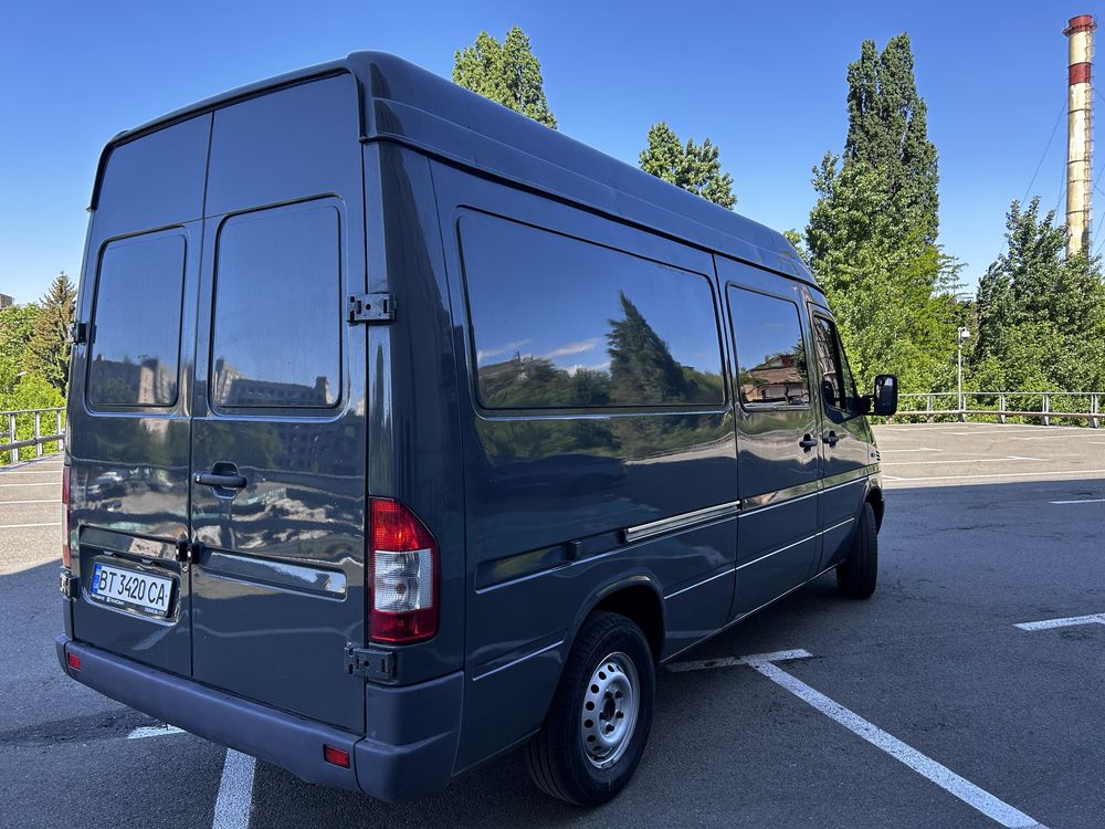 Mercedes Sprinter грузовой микроавтобус , средний высокий