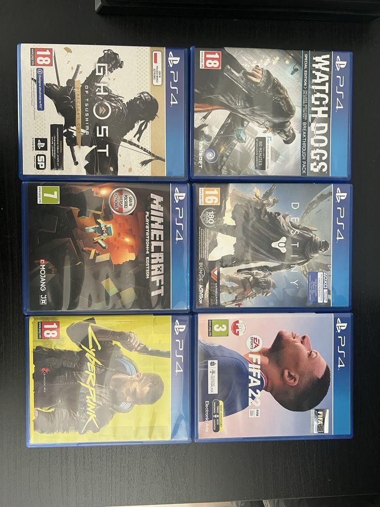 PlayStation 4 Pro + Akcesoria + Gry