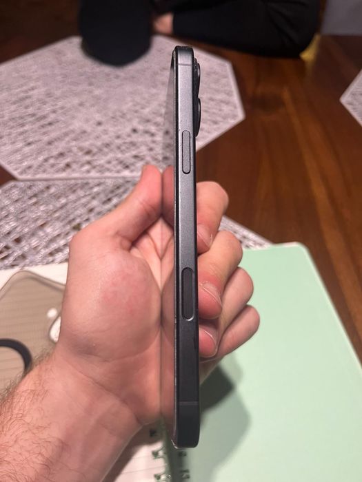 İPhone 16Plus jest w dobrym stanie