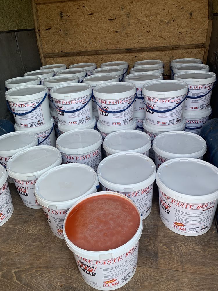 Шиномонтажна паста 11 кг, 5,5 кг  TiRE PASTE white, red