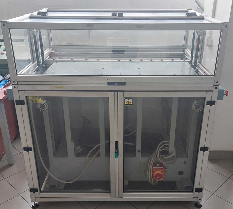 Stół warsztatowy aluminiowy z profili konstrukcyjnych 40x40 1400x1000