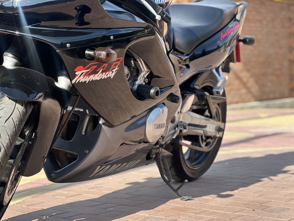 Yamaha Tunder 600R