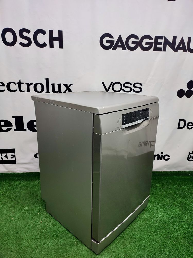 Посудомийна машина окремостояча Bosch Serie 4 Silence Plus на 3 кошики