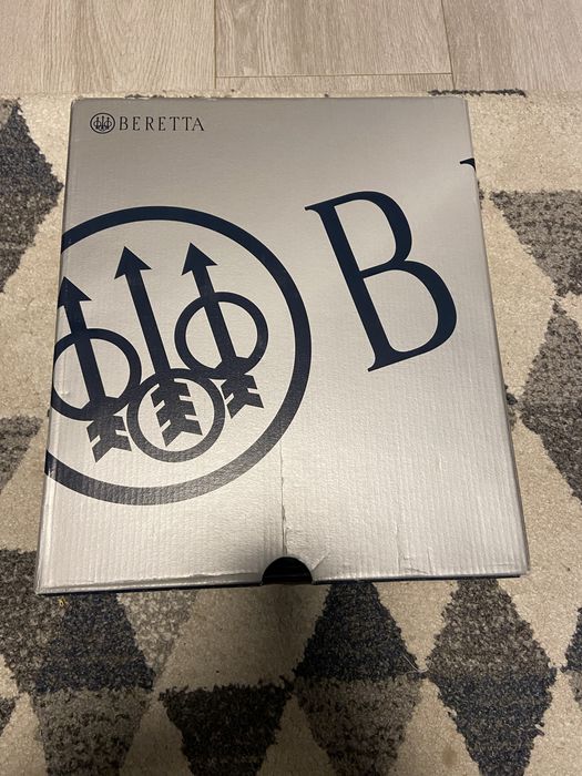 Взуття Берета 44 розмір