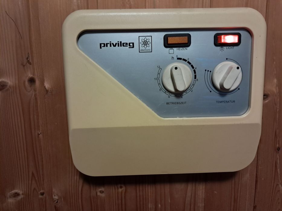 Sauna wewnętrzna narożnikowa