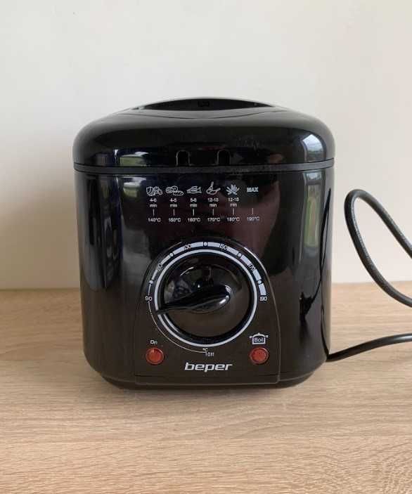 Електрофритюрниця BEPER FRIGGITRICE P101FRI100 2шт пошкодження в описі