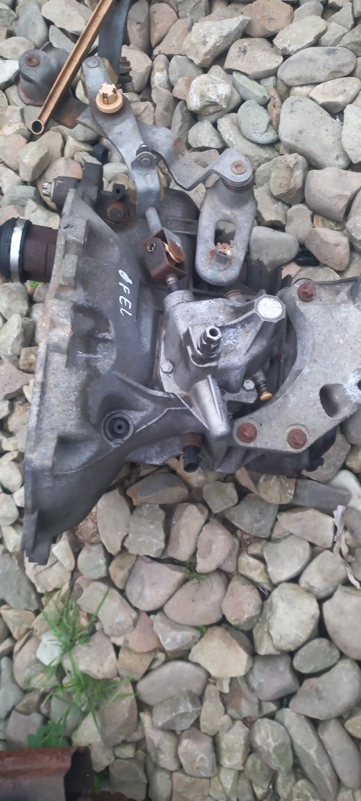Кпп 55565177 opel Astra corsa 1.4-1.6 2010-