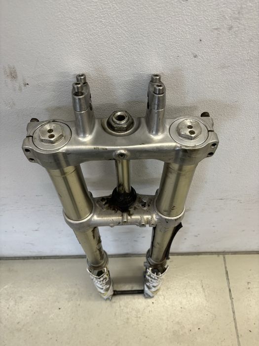 Lagi za zawieszenie przednie przód SUZUKI RM250 RM125 Cross Enduro