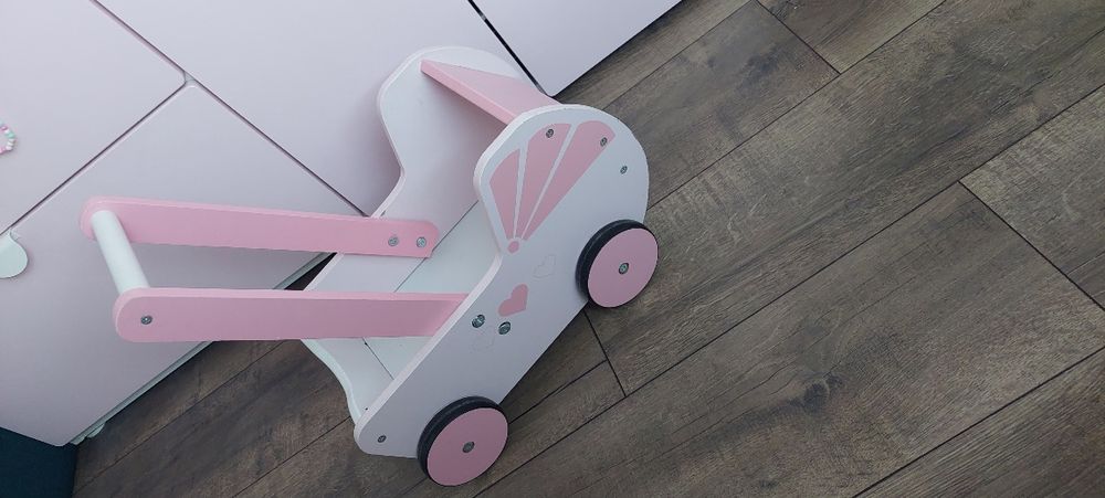 Wozek drewniany dla lalek