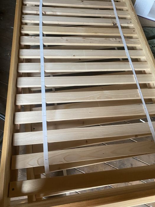 Łóżko drewniane  sosnowe  80x200