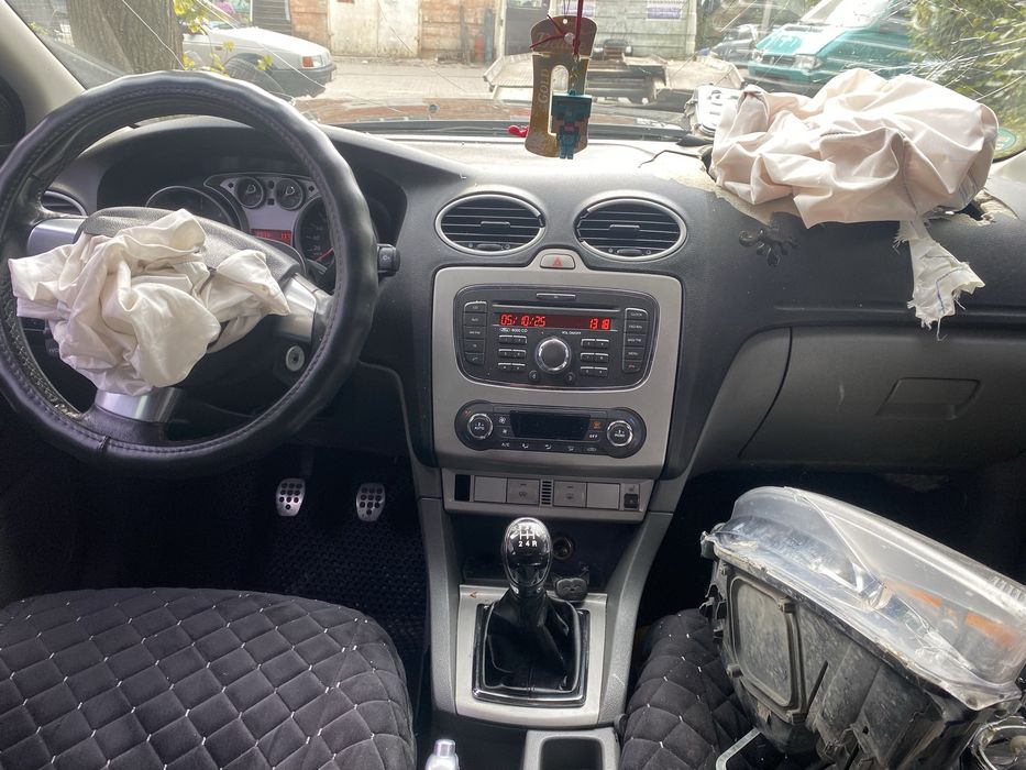 Автомобіль Ford focus 2010