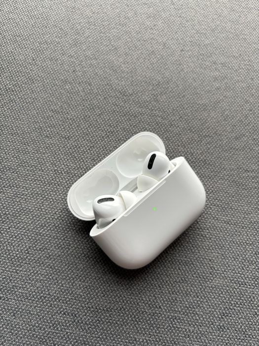 Продам Airpods Pro в ідеальному стані