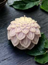 Świeca sojowa - kwiat lotosu