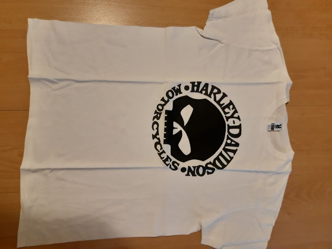 T shirt "Harley Davison " em estado novo. Vendo ou troco
