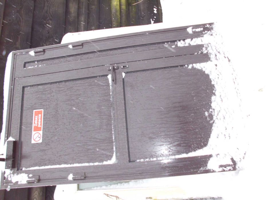 drzwi aluminiowe zewnetrzne