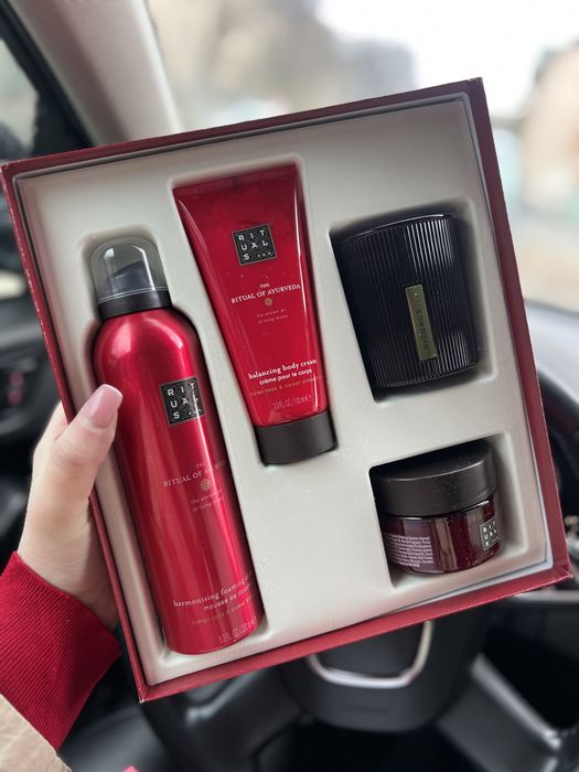 Набори в розмірі М