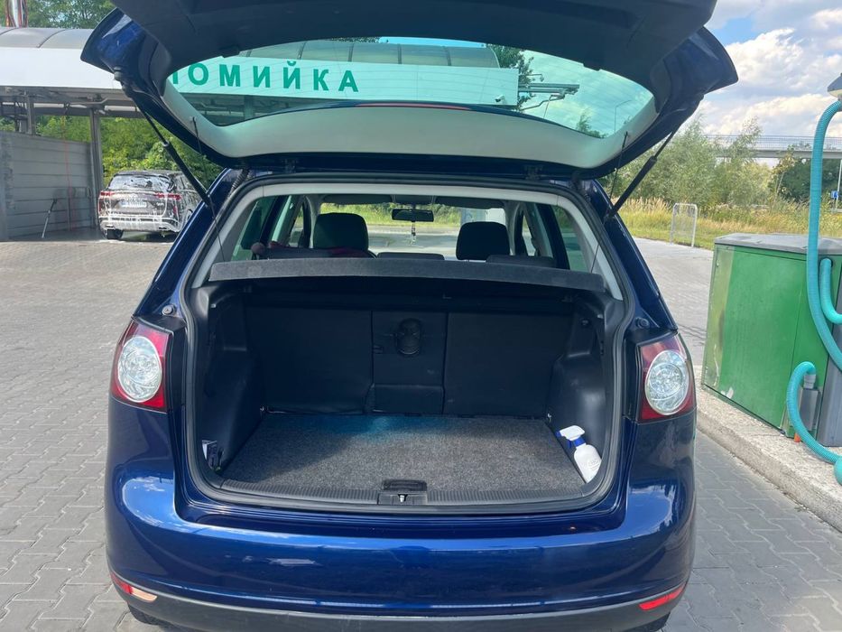 продам в хорошому стані Гольф 5+