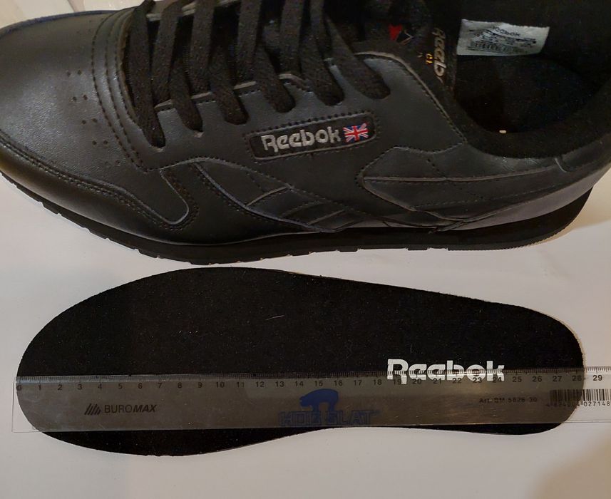 Кроссовки Reebok размер 43