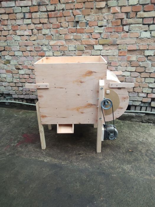 Продам зернову віялку