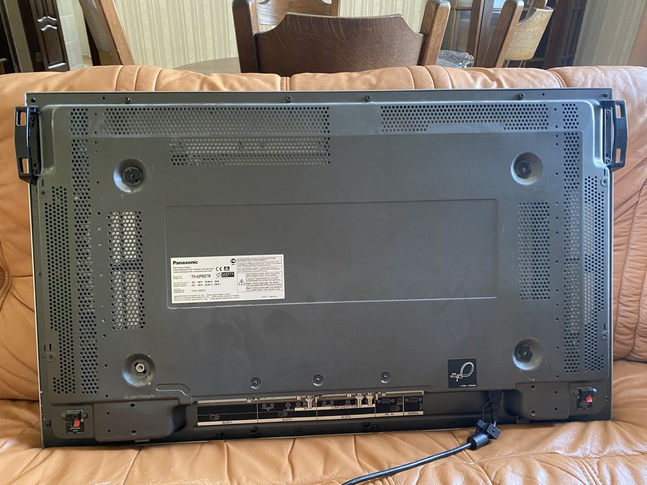 Телевізор Panasonic TH-42PWD7W