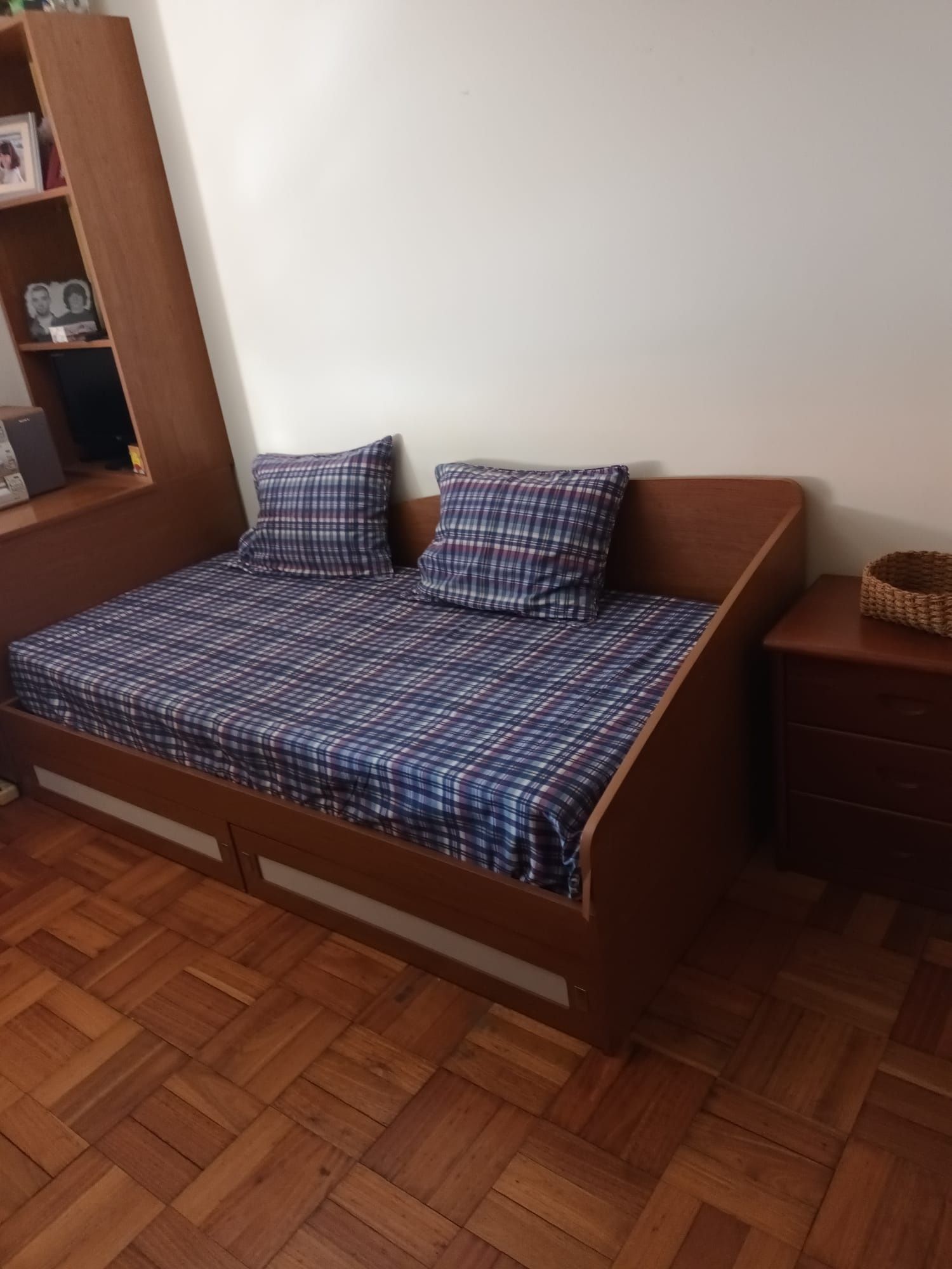Quarto para estudante universitário