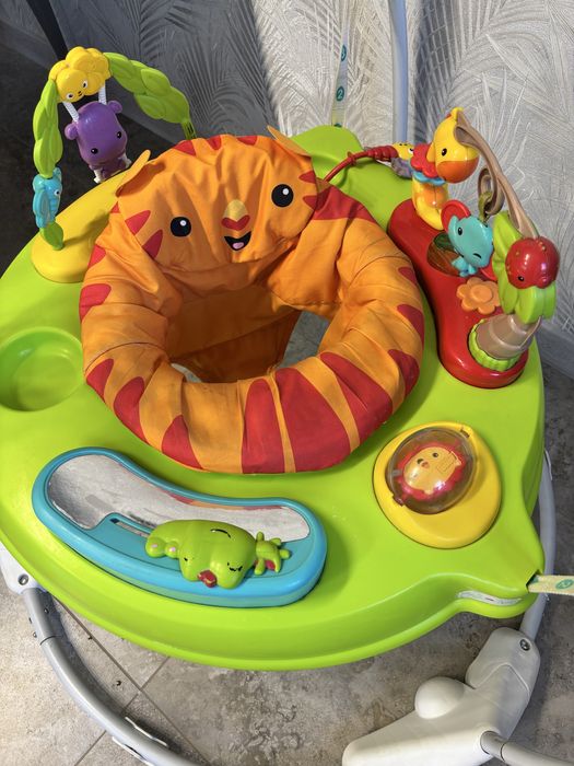 Пригунці розвиваючий центр стрибунці