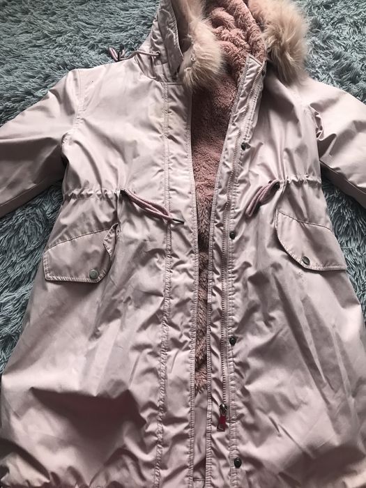 Продам парку зимнюю