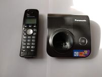 Телефон радио Panasonic KX-TG7207 UA