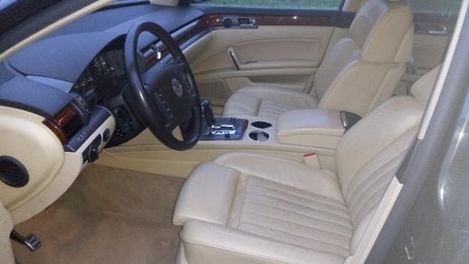 Volkswagen Phaeton VR6  3,2 АКПП ГБО/бензин