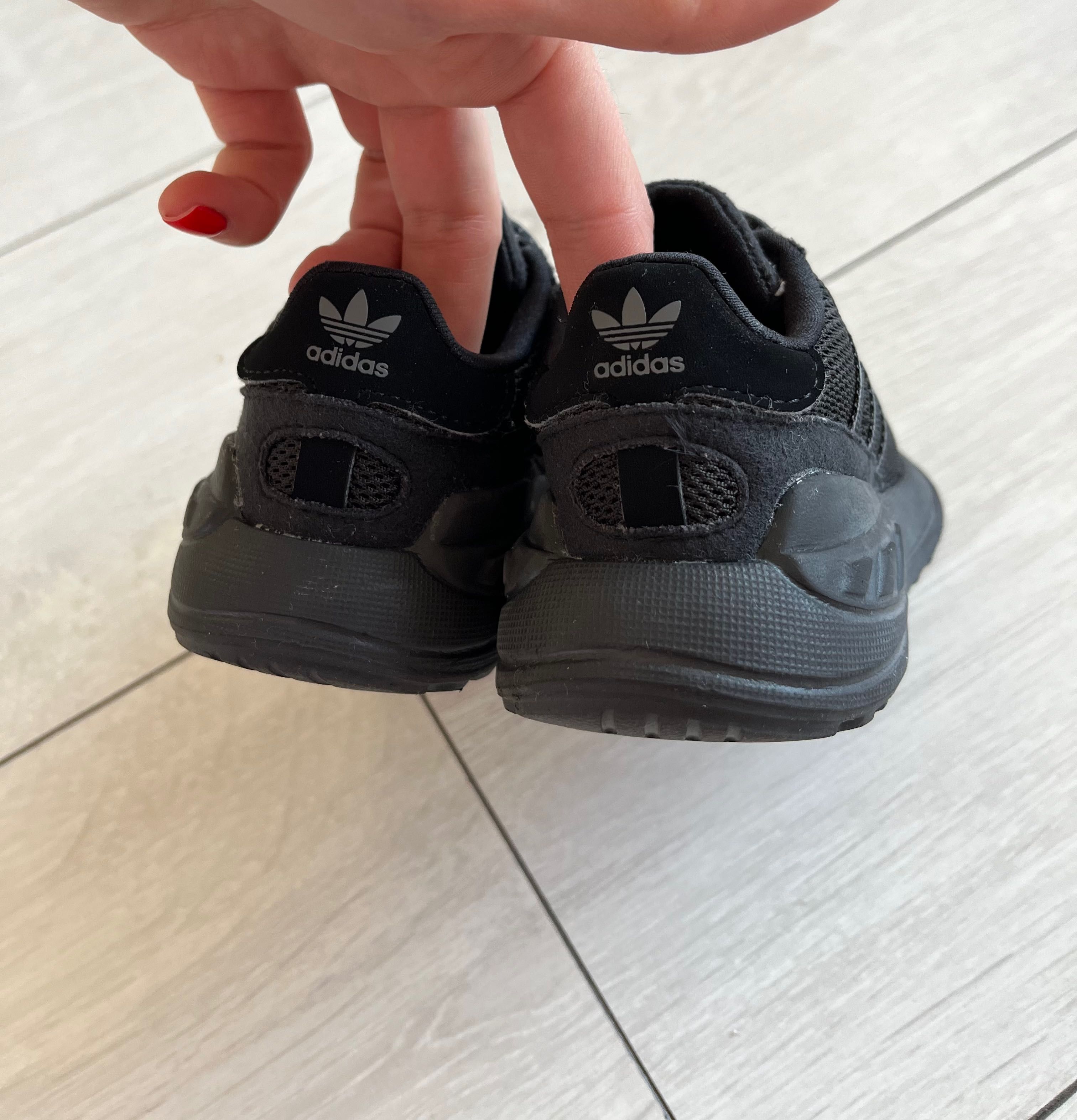 Кросівки дитячі  Adidas оригінал