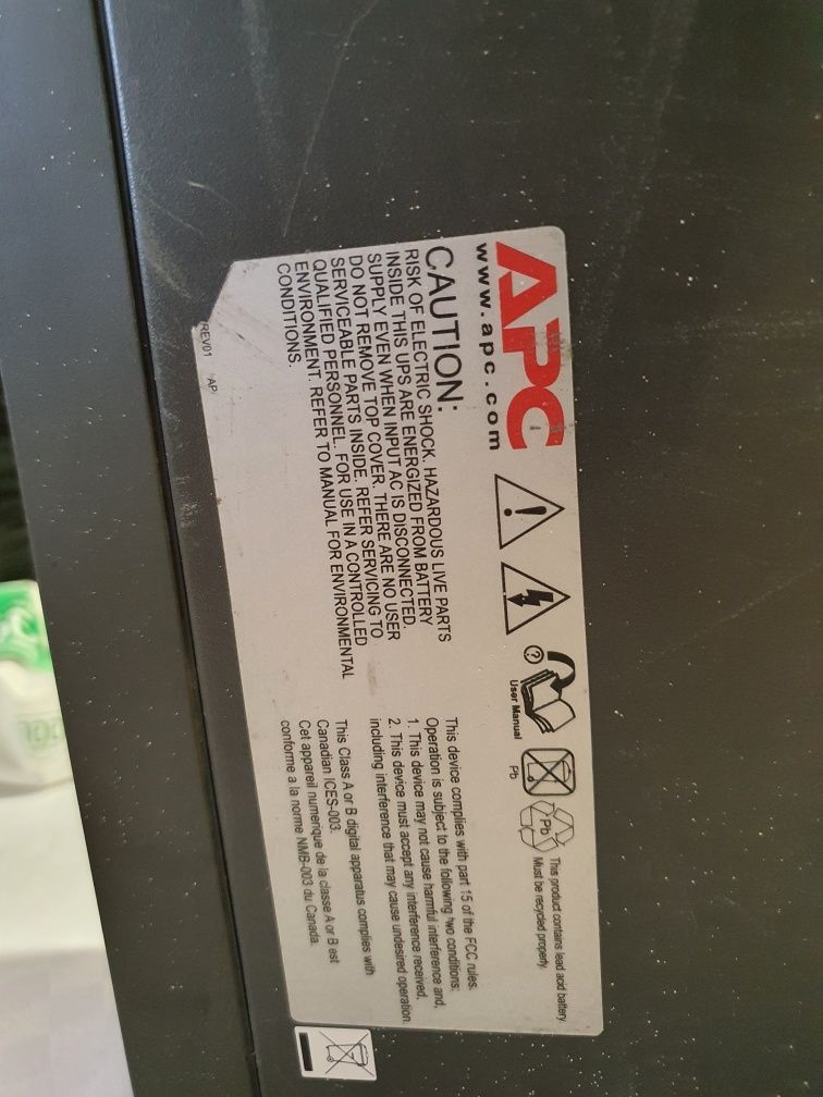 Бесперебойник APC Smart-UPS SC 1500VA, чистый синус